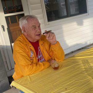 Meet your Posher, Dale